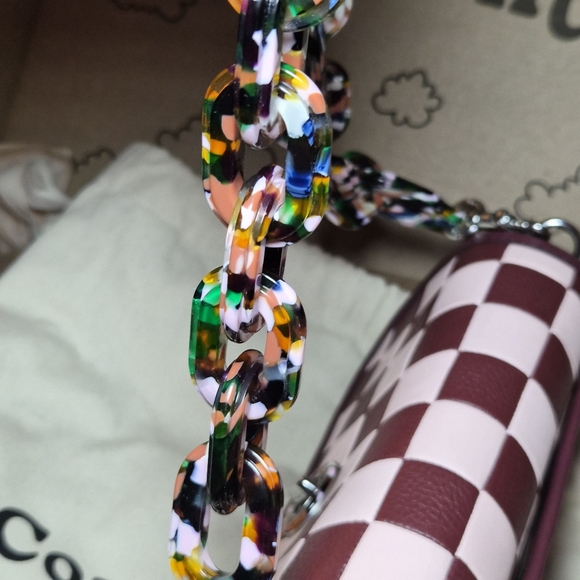 Coach 💥😱NWT Coachtopia Wavy Dinky Bag in Wine/Pink Checkerboard - Picture 10 of 12